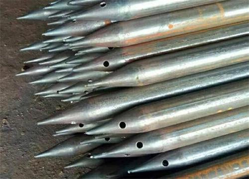 长阳隧道钢花管现货